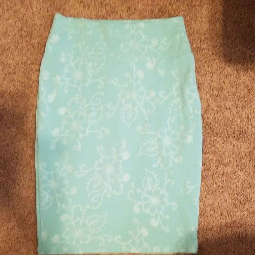 Lularoe Cassie pencil skirt size small